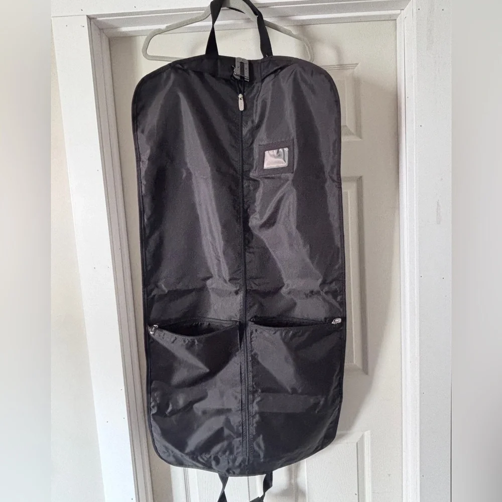 N/A lightweight black